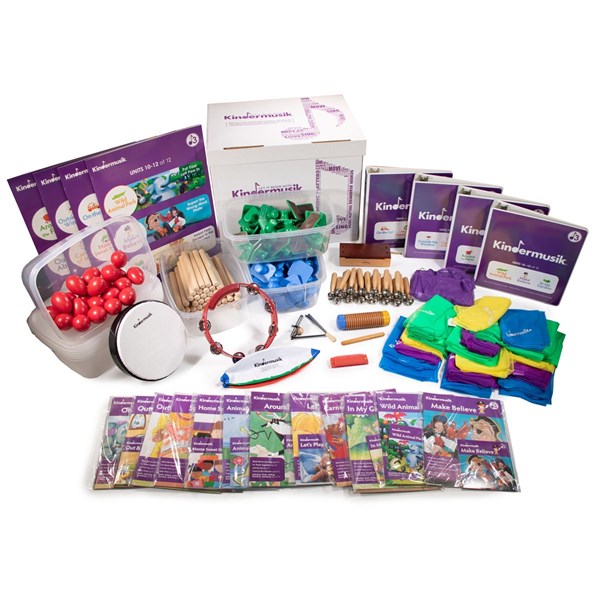 Kindermusik’s Level 3 kit shows instruments, props, and books for developmental ages 3-4. Classroom kits are just one solution from our Head Start Resources.